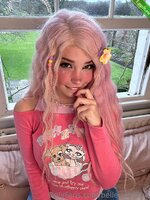 Belle Delphine (1).jpg